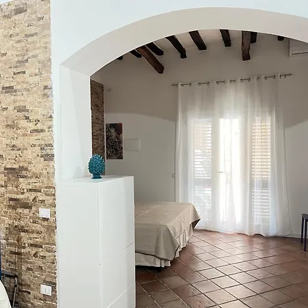 Appartamenti Antema - Centro Storico Marsala Exterior foto